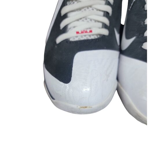 Nike LeBron 9 Freegums 2011 Black White Red Air Size 13 main image 8